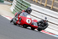 Vintage-motorcycle-club;eventdigitalimages;mallory-park;mallory-park-trackday-photographs;no-limits-trackdays;peter-wileman-photography;trackday-digital-images;trackday-photos;vmcc-festival-1000-bikes-photographs
